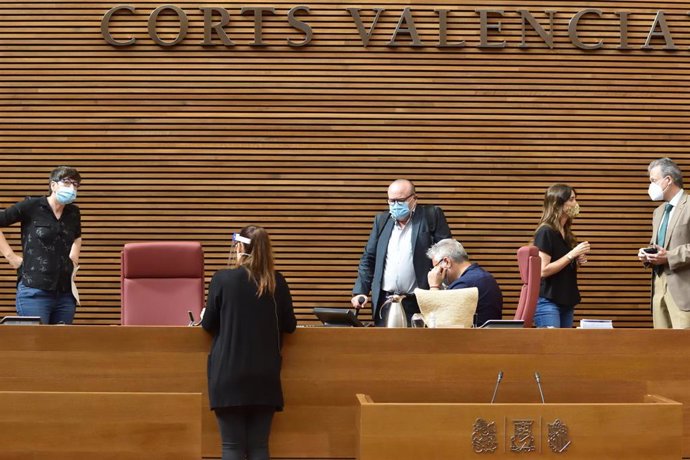 Comisión de política social en Les Corts