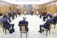 El Rey alaba "el paso importantísimo" de las empresas en su respuesta a la crisis durante su audiencia con SERES