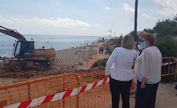 Visita de la delegada del Gobierno a las playas de Dénia afectadas por el paso de Gloria
