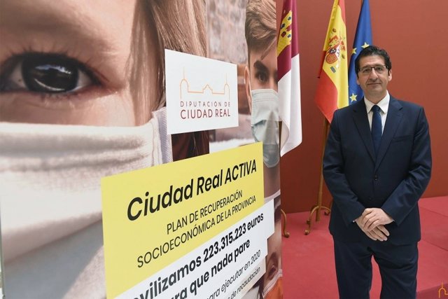 Presidente de Diputación de Ciudad Real, José Manuel Caballero, presenta 'CiudadReal Activa'