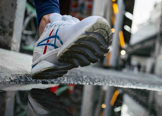 Zapatilla de la marca deportiva ASICS