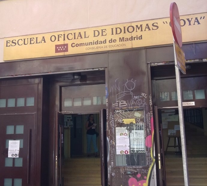 Escuela Oficinal de Idiomas. Archivo
