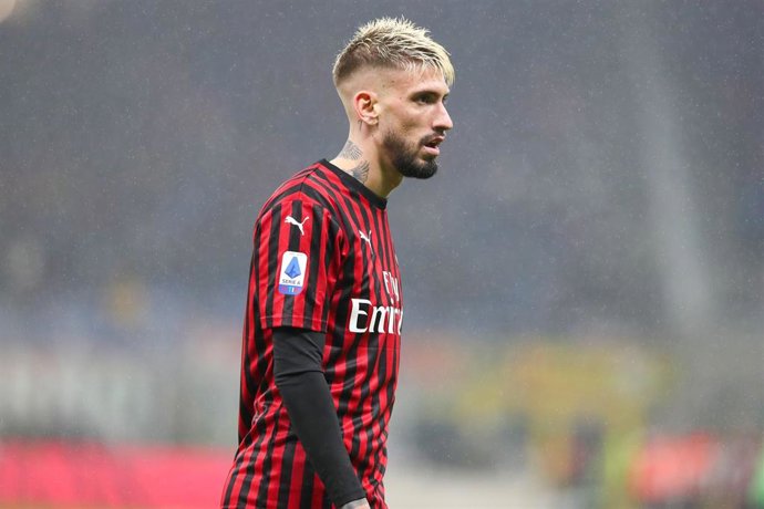 Samu Castillejo con el AC Milan