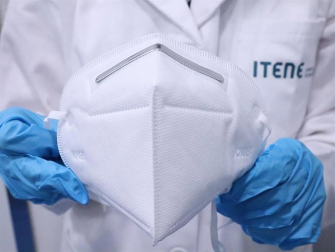 Pruebas de mascarillas (foto de archivo)