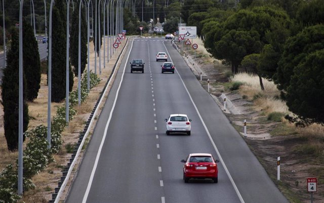 Carretera, tráfico, coches, atascos, vehículos, autovía, operación salida