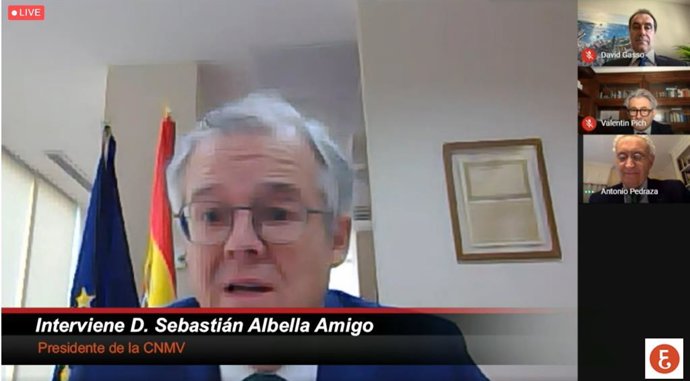 El presidente de la CNMV, Sebastián Albella, durante una sesión online organizada por el Consejo General de Economistas.