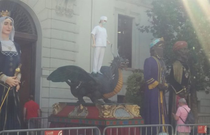 Tarasca en 2020, en homenaje a los héroes de la pandemia