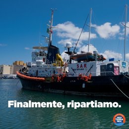 El 'Mare Jonio' parte hacia el Mediterráneo central