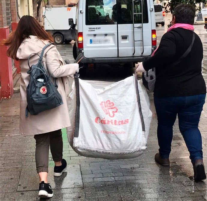 Voluntarias de Cáritas.