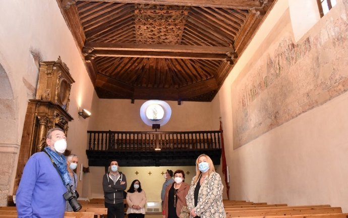 Concluyen las obras de restauración del artesonado de la iglesia de Fuentearmejil (Soria).