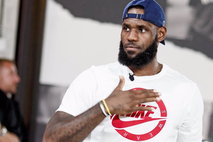 Baloncesto/NBA.- LeBron James impulsa una plataforma para promover el voto negro