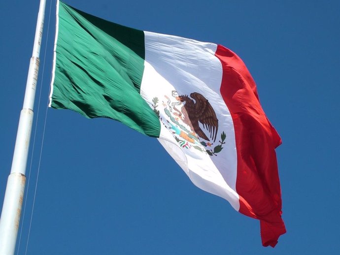 La producción industrial de México se desploma un 25,1% en abril por la pandemia