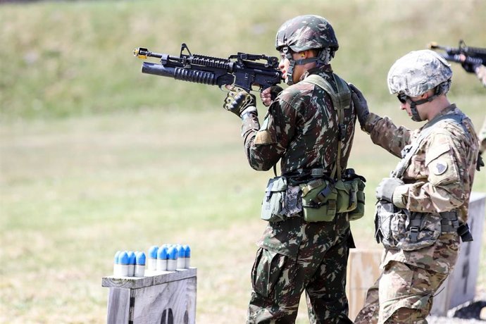 Militares brasileños entrenan en Estados Unidos (Imagen de archivo)
