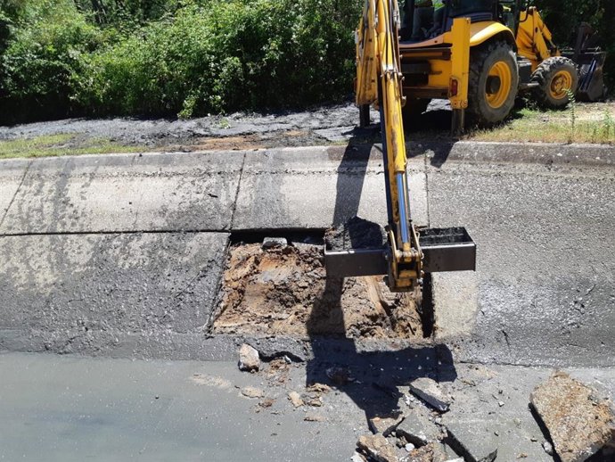Cádiz.- La Junta repara las averías del canal de Guadarranque que da suministro 