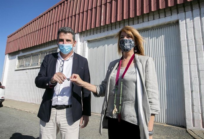 Pilar Miranda y Álvaro Burgos.