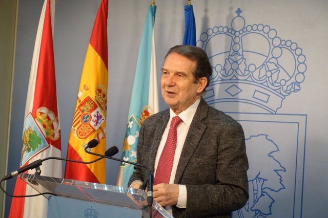 Abel Caballero, alcalde de Vigo y presidente de la FEMP, en una rueda de prensa telemática.