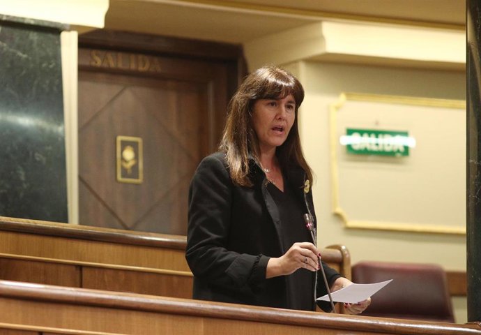 La portavoz del Grupo Junts per Catalunya en el Congreso de los Diputados, Laura Borrs, interviene en el pleno celebrado en el Congreso de los Diputados posterior a la sesión de Control donde el Ejecutivo se ha enfrentado a diversas consultas, donde la