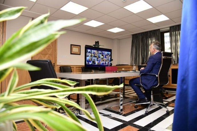 El presidente de Canarias durante una conferencia de presidentes