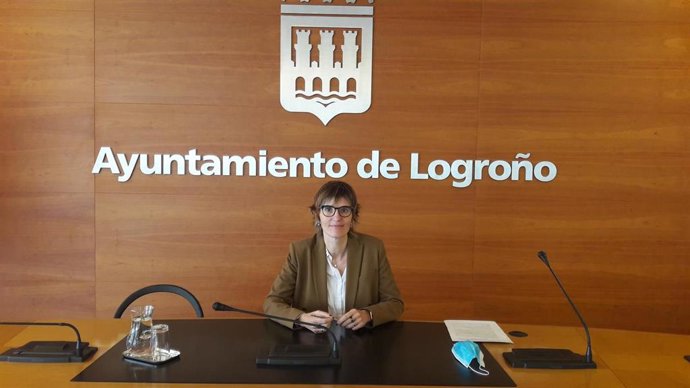 La concejala de Igualdad, Eva Tobías, en la rueda de prensa