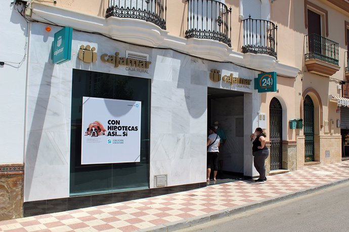 Oficina de Cajamar en Pizarra (Málaga)