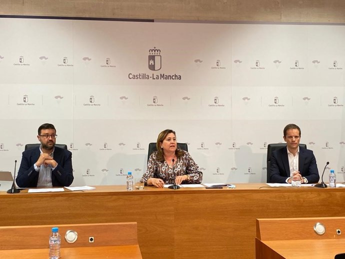 La consejera de Educación, Rosa Ana Rodríguez, en rueda de prensa