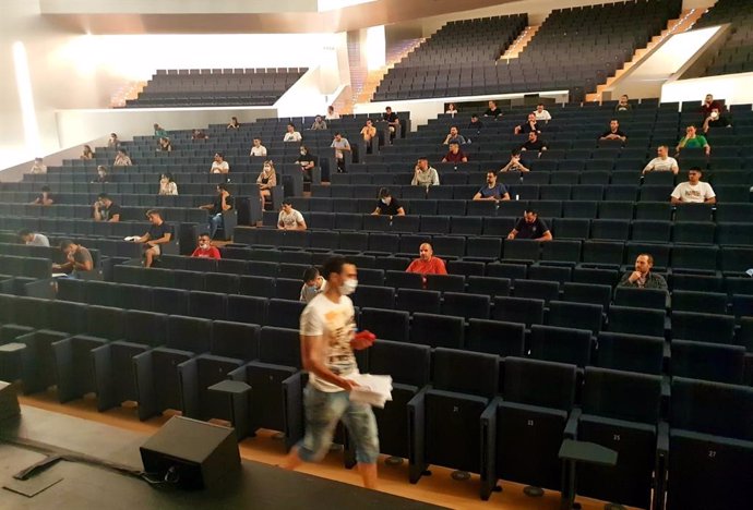 Celebración de oposiciones a Policía Local en el Palacio de Congresos.