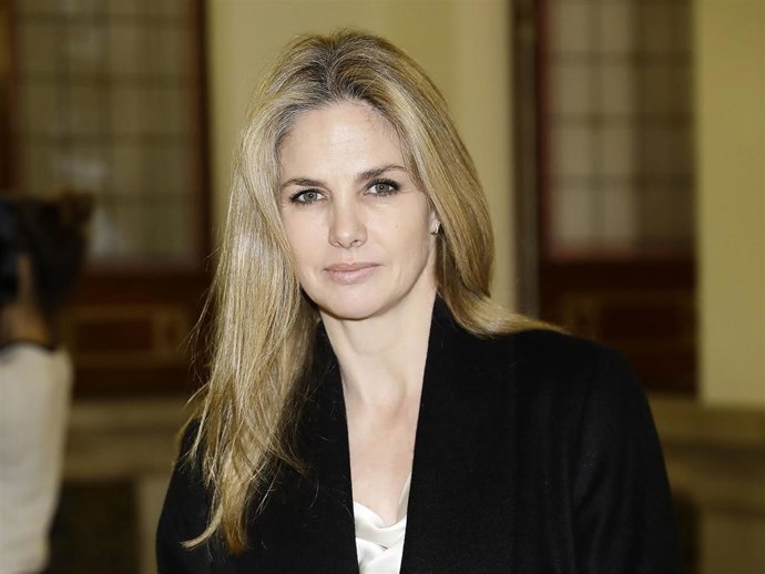 Genoveva Casanova durante la entrega de la Medalla de Honor de la Real Academia Nacional de Medicina en Madrid