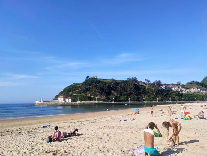 Playa de Ribadesella, Asturias.