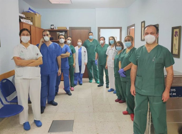 Equipo de traumatología del Infanta Elena.