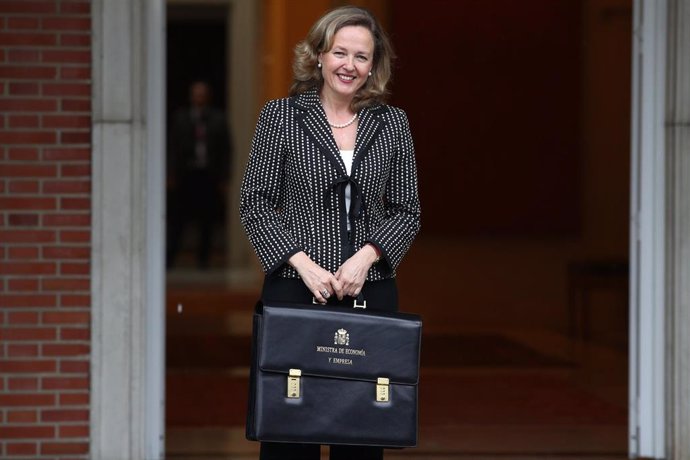 Nadia Calviño, ministra de Economía y Empresa, llega a su primer Consejo de Ministros