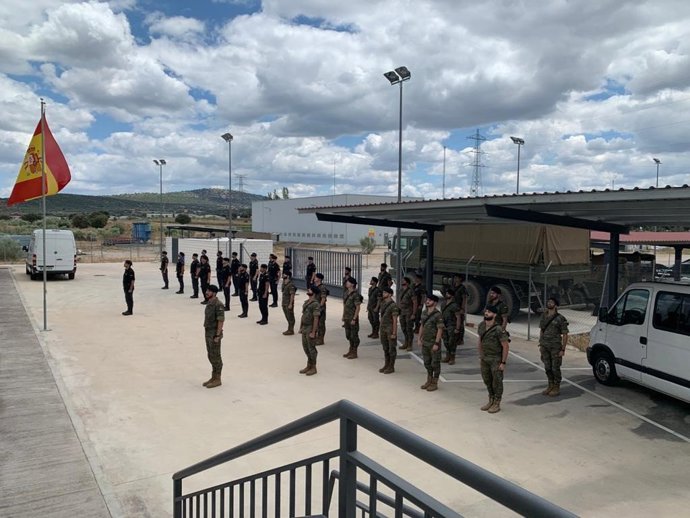 Relevo entre la Brigada Extremadura XI y la Guadia Civil en la seguridad de la Central de Almaraz.