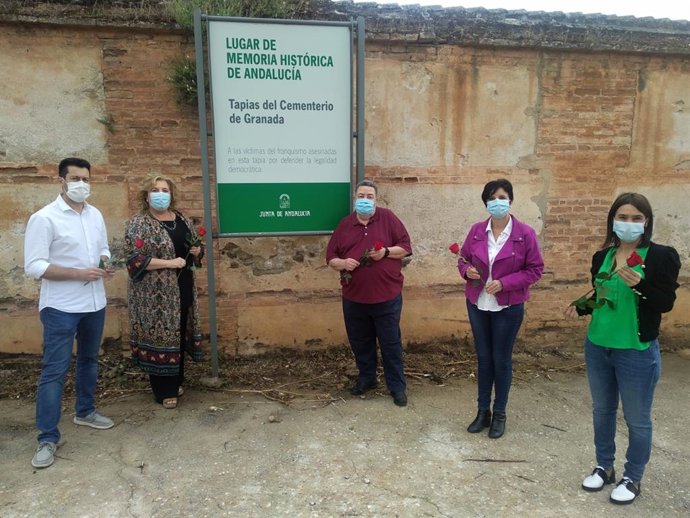 Tapias del cementerio de Granada