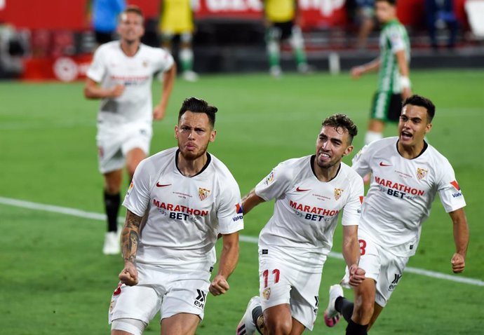 Fútbol/Primera.- (Previa) El Sevilla busca afianzarse en 'Champions' en el prime