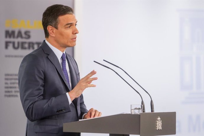 El president del Govern, Pedro Sánchez, durant la seva compareixena en roda de premsa en el Palau de la Moncloa després de l'última conferncia amb els presidents autonmics en l'estat d'alarma. a Madrid (Espanya) a 14 de juny de 2020.