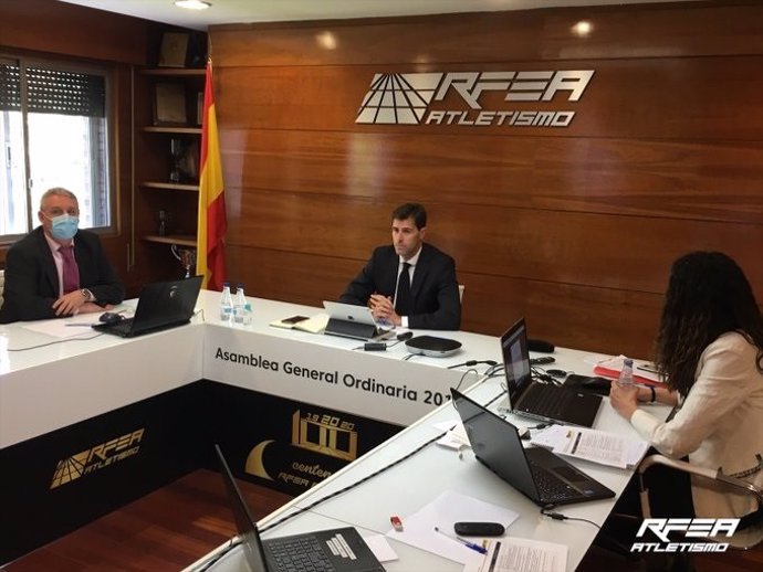 Raúl Chapado preside la Asamblea General Ordinaria de la Real Federación Española de Atletismo (RFEA)