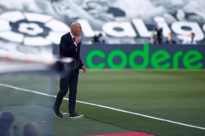 Fútbol.- Zidane: "A lo mejor nos relajamos un poco con el 3-0"