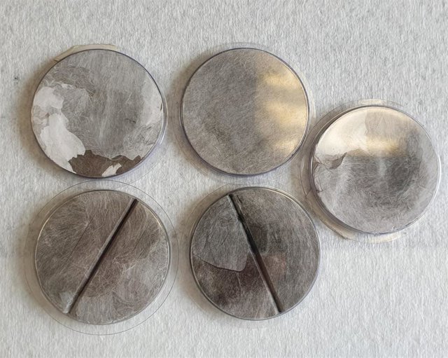 Filtros de aire usados para meir el isótopo