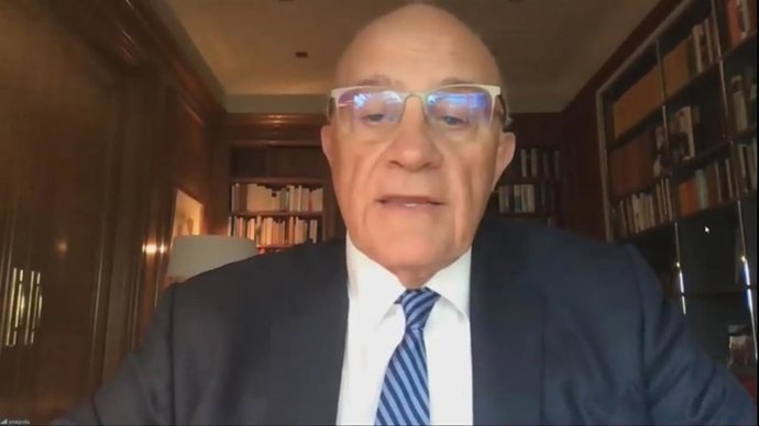 Presidente de Sabadell, Josep Oliu, en Cumbre Empresarial CEOE