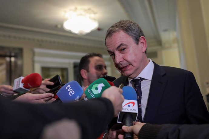 Zapatero: "Hablaba de poner a EEUU en situación imposible para que volviera el m