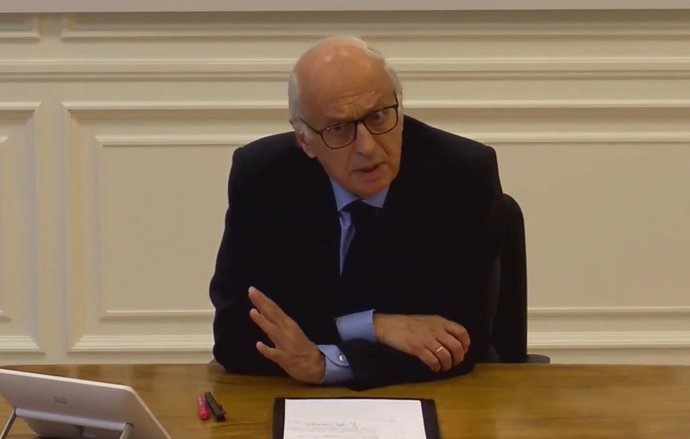 El presidente de Ibercaja, José Luis Aguirre, durante la Cumbre Empresarial 'Empresas españolas liderando el futuro' organizada por CEOE.