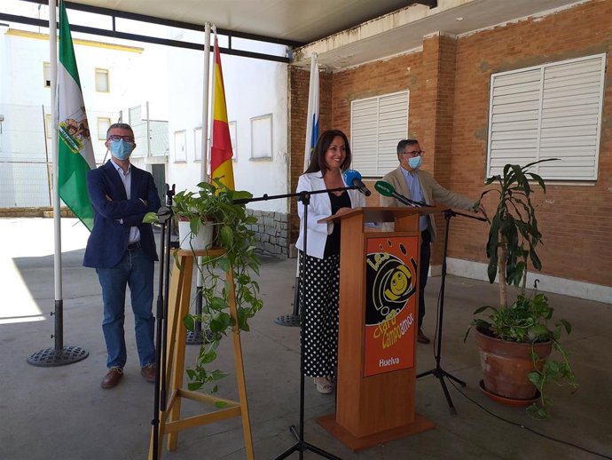 La delegada de Educación en Huelva, Estela Villalba.