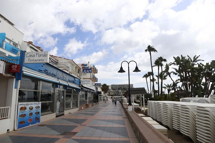 Vistas  del paseo marítimo de La Carihuela en Torremolinos. Málaga a 15 de mayo del 2020