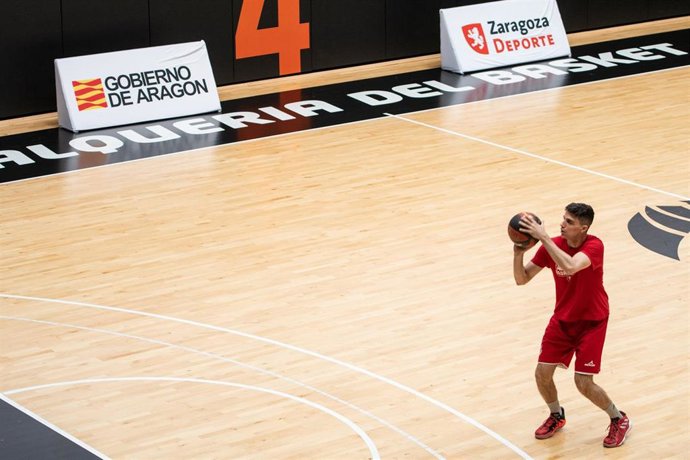 Carlos Alocén entrenando en Valencia