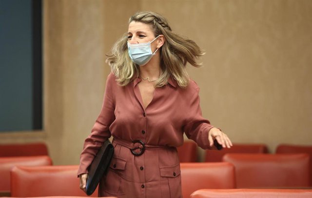 La ministra de Trabajo y Economía Social, Yolanda Díaz, a su llegada a la comparecencia en el Congreso de los Diputados en la Comisión para la Reconstrucción Social y Económica la semana pasada.
