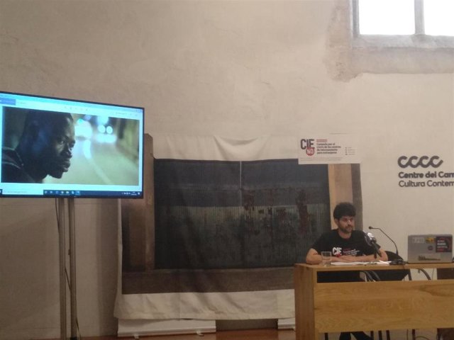 Presentación de un informe sobre la situación del CIE de Zapadores