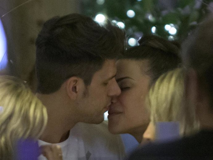 Diego Matamoros y Carla Barber dan rienda suelta a su pasión