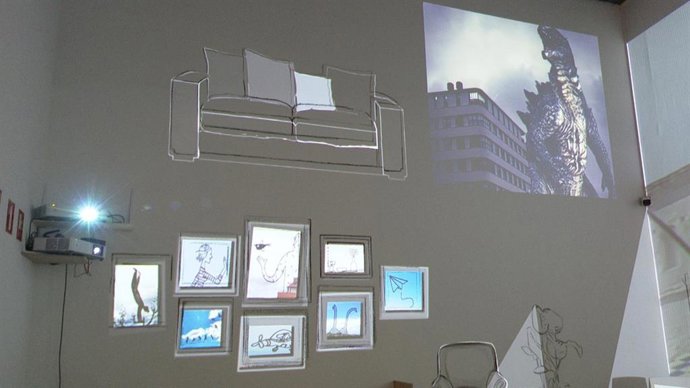 Ilustraciones del confinamiento se liberan en el Centre del Carme en la exposición 'Desde mi ventana'