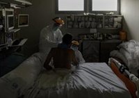 Los fallecidos diarios por Covid repuntan en Madrid: 5 en 24h y los nuevos contagios se estabilizan en 11