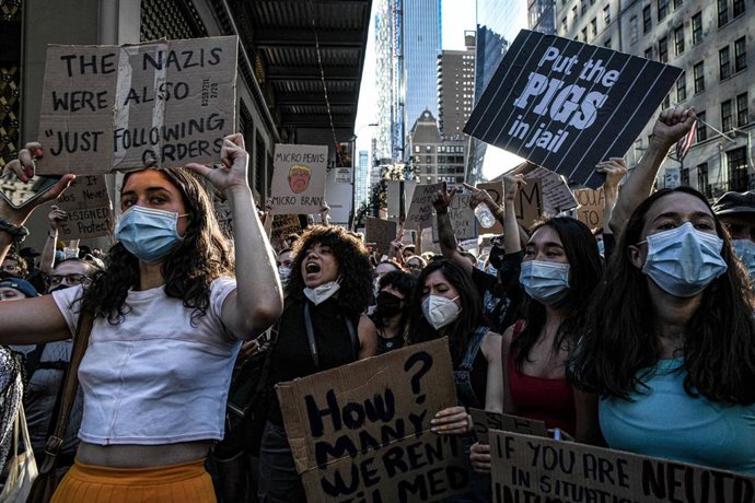 Protesta contra la muerte de George Floyd a manos de la Policía en Nueva York, Estados Unidos. 
