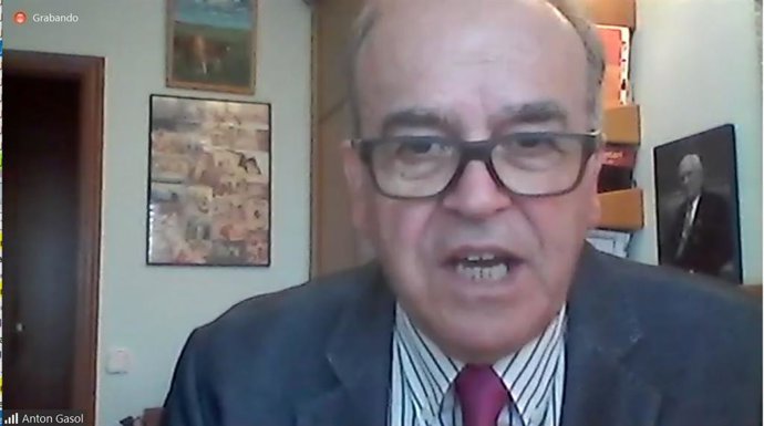 El decano del Collegi d'Economistes de Catalunya, Anton Gasol